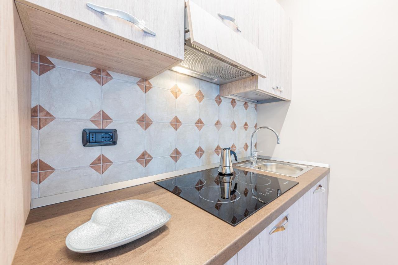 Room 176, Alba Town 외부 사진