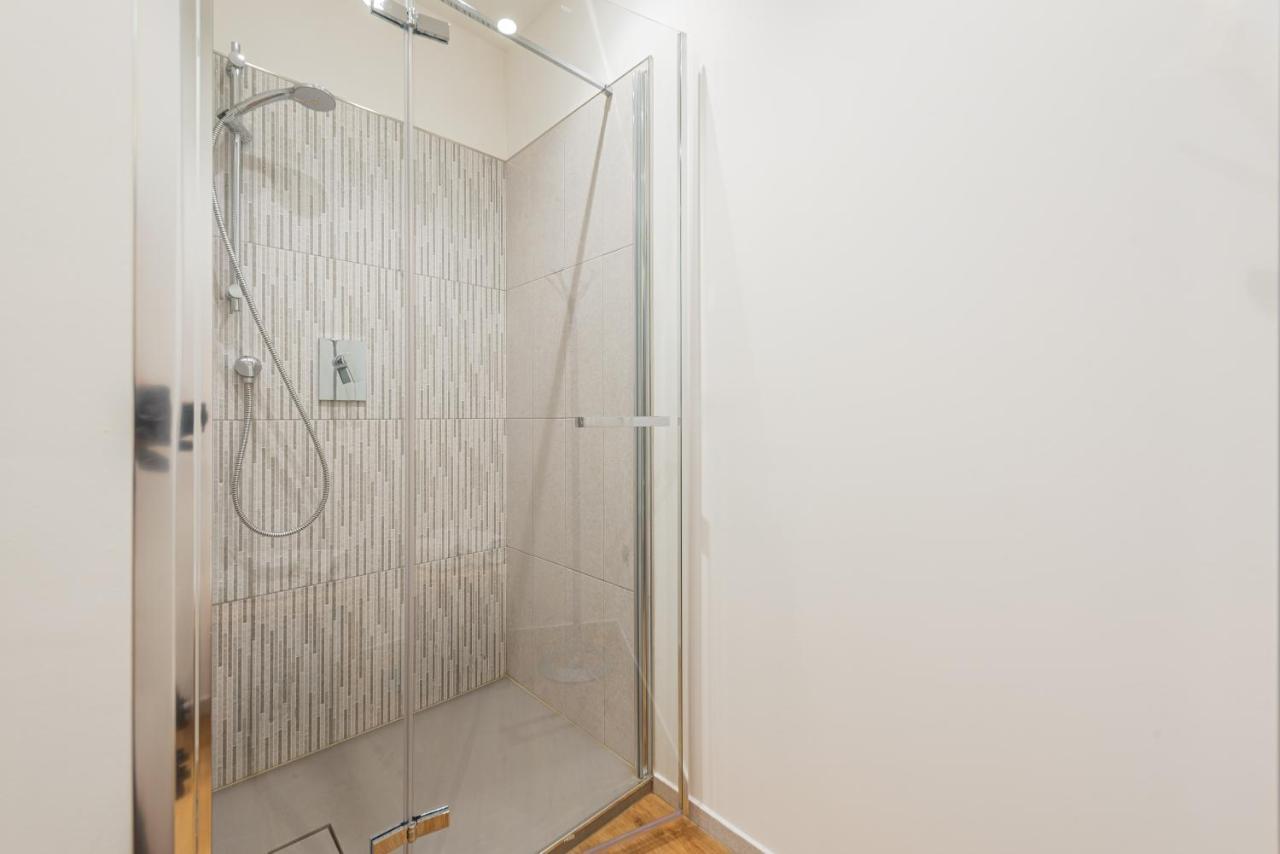 Room 176, Alba Town 외부 사진