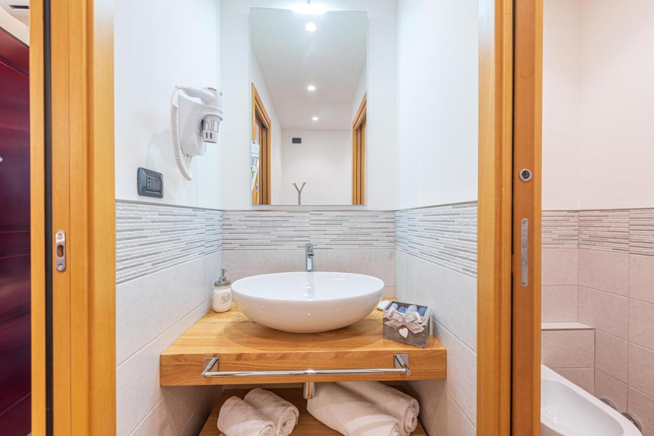 Room 176, Alba Town 외부 사진